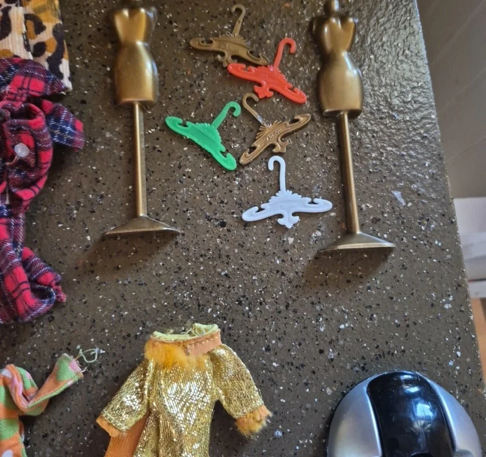 60s, 70s Dawn Doll And Clothes Lot Original Vintage